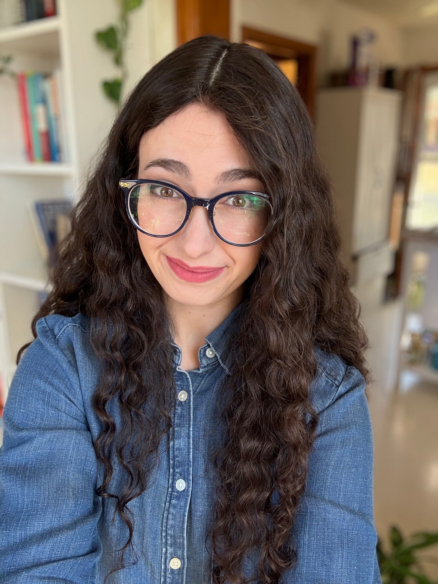 Nola 26" Silk Top Wig