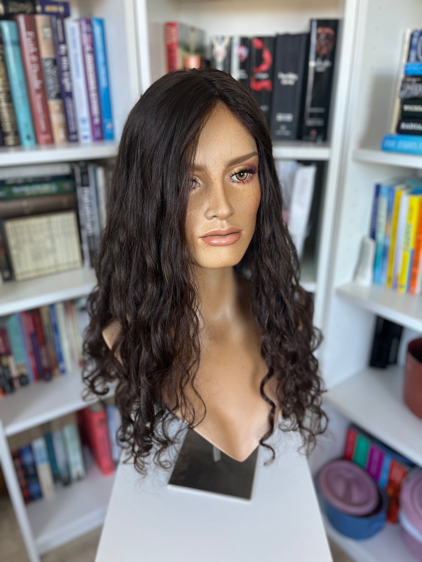 Colette Wavy Silk Topper 9x9