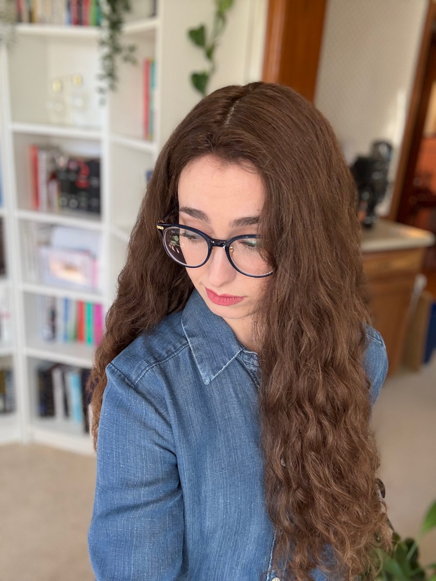 Addie 30" Silk Top Wig (M)