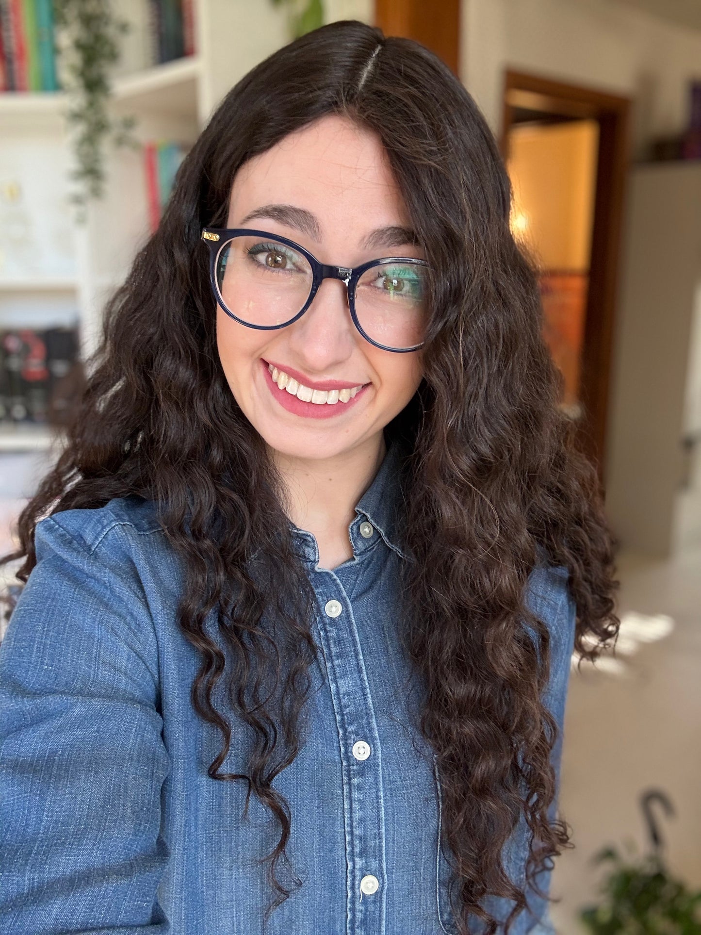 Nola 26" Silk Top Wig