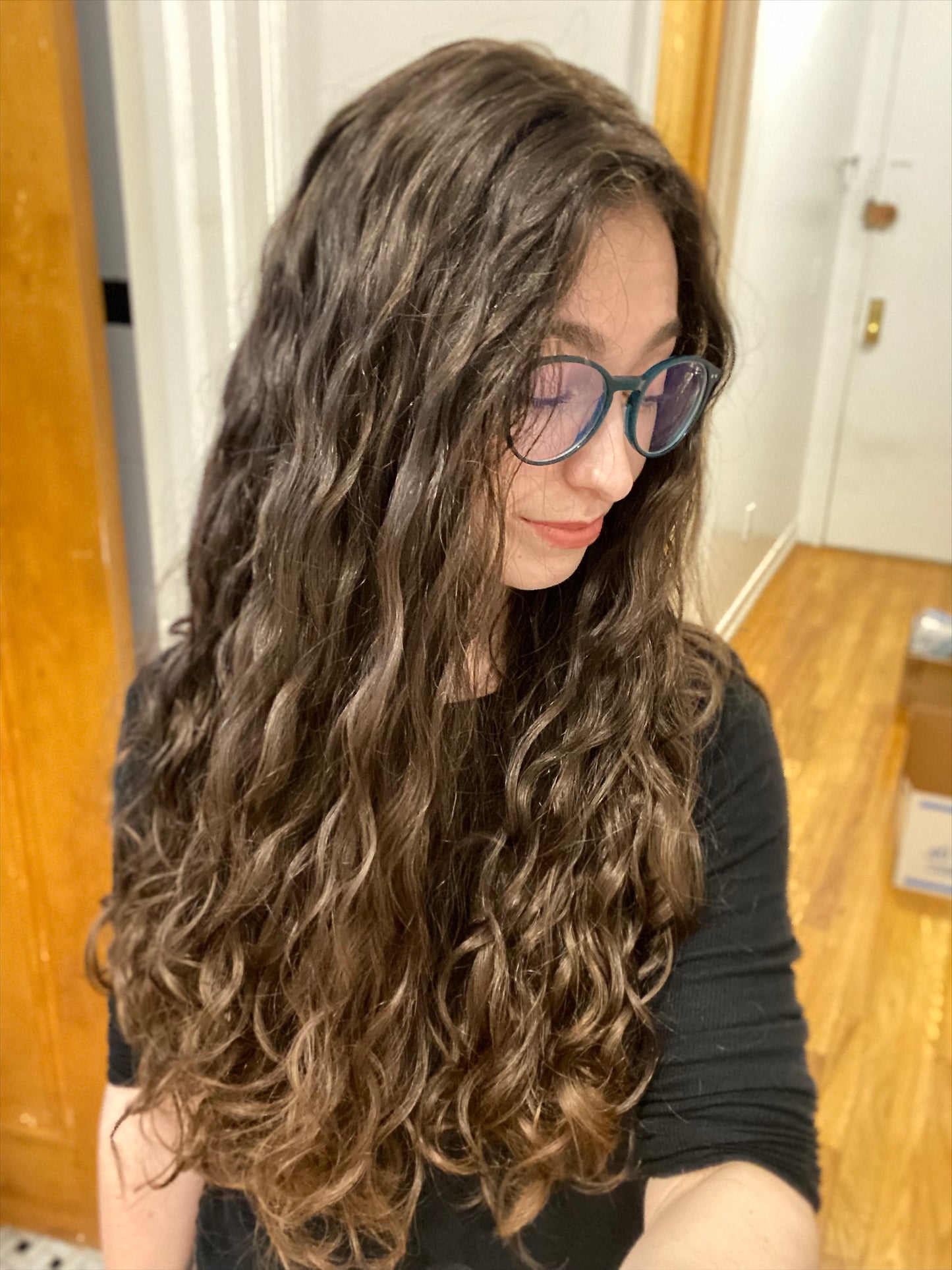 Colette Topper 22-24" 8x8 - Topper - Tousled Hair