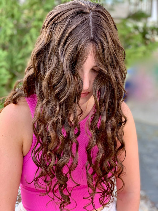 Colette Wavy 9x9 Topper - Topper - Tousled Hair