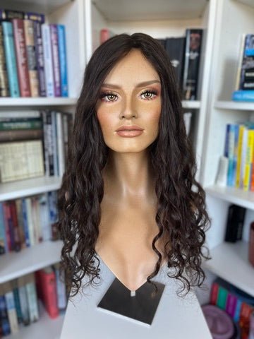 PREVIEW: Colette Wavy Silk Topper 9x9 - Topper - Tousled Hair