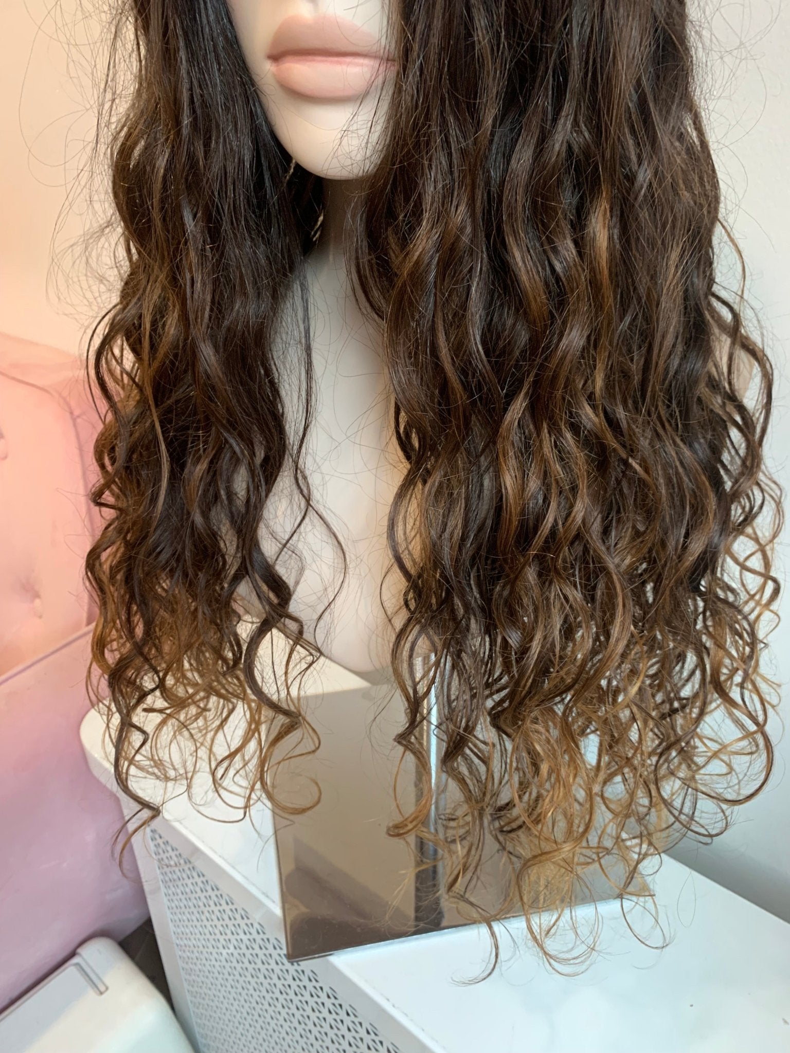 Everly 26" 10x10 Topper - Topper - Tousled Hair