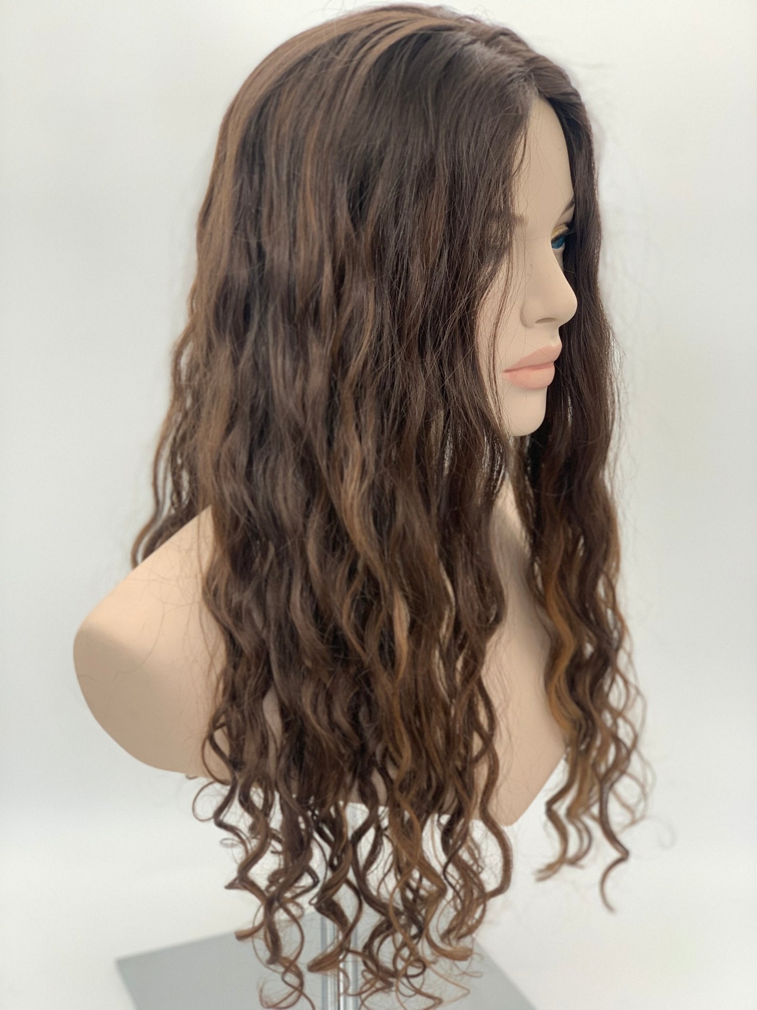 Genevieve Silk Topper 22" 9x9 - Topper - Tousled Hair