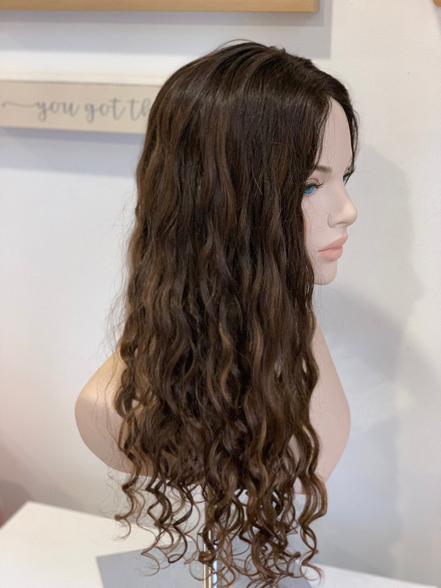 Genevieve Silk Topper 22" 9x9 - Topper - Tousled Hair