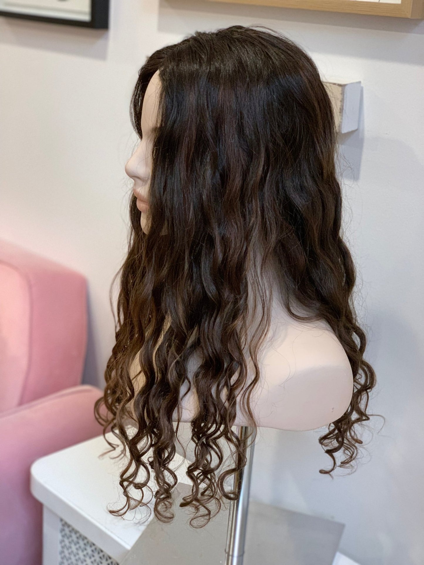 Genevieve Silk Topper 22" 9x9 - Topper - Tousled Hair