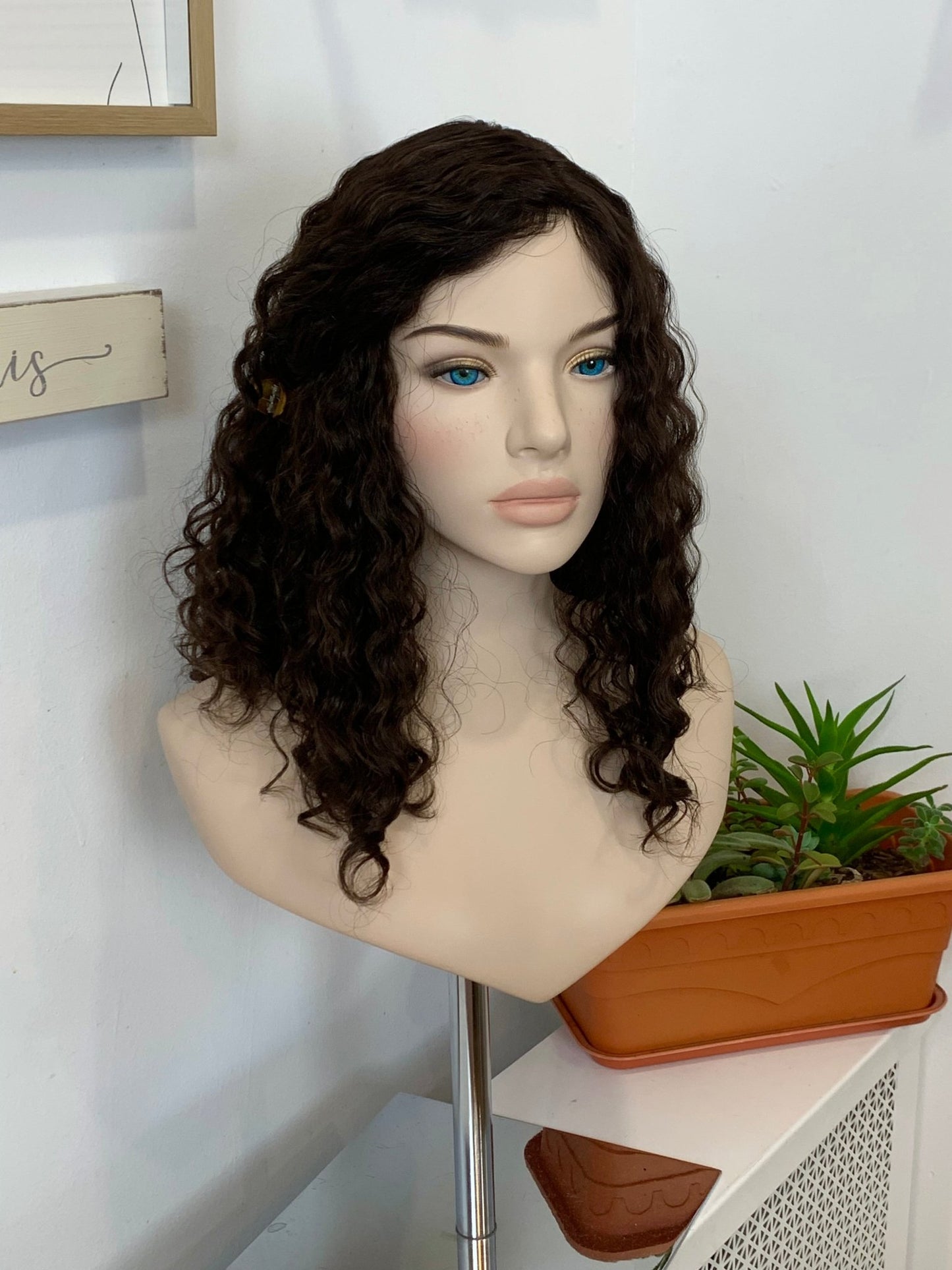 Nola 19" Silk Top Wig (S) - Wigs - Tousled Hair