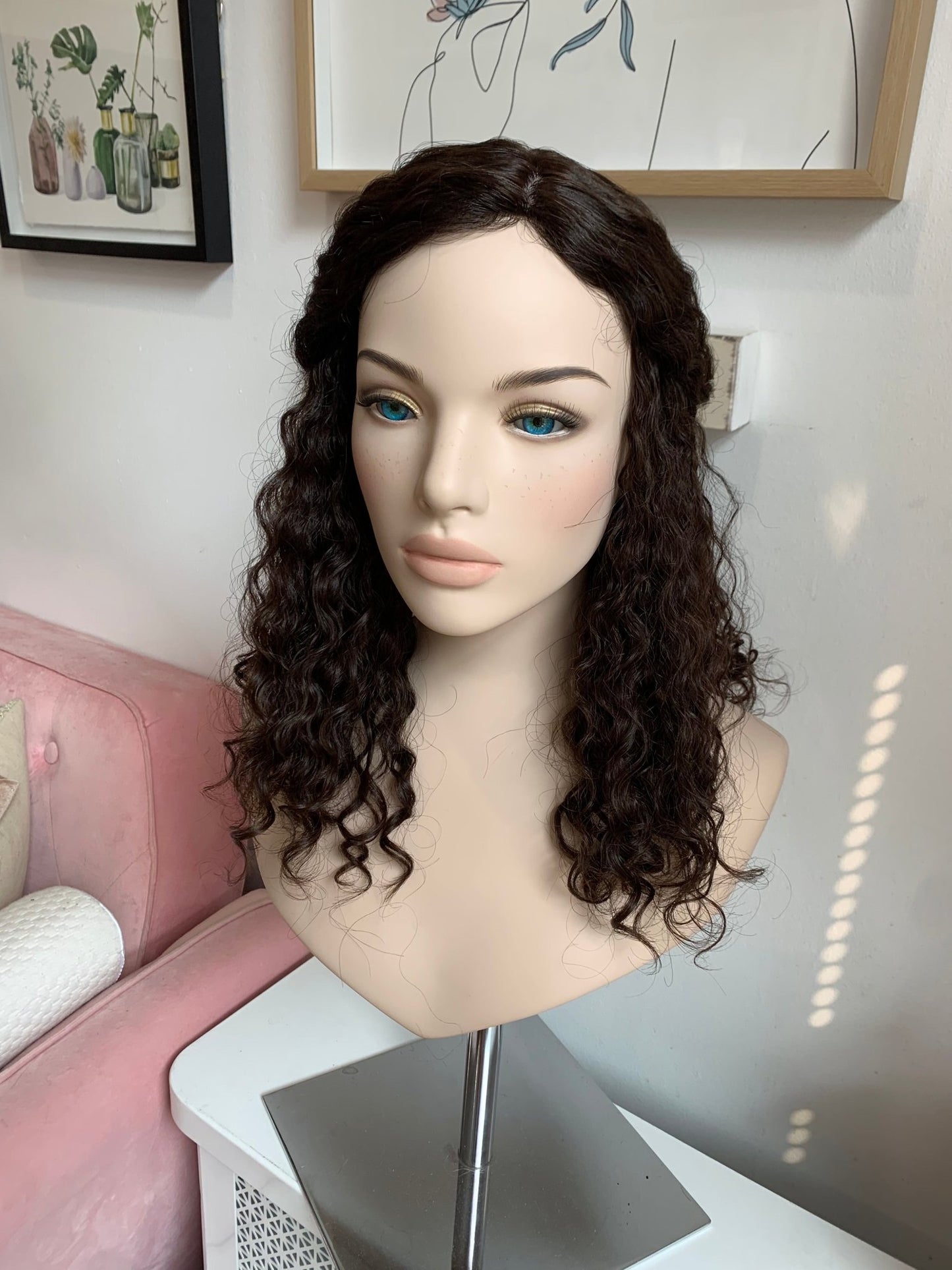 Nola 19" Silk Top Wig (S) - Wigs - Tousled Hair