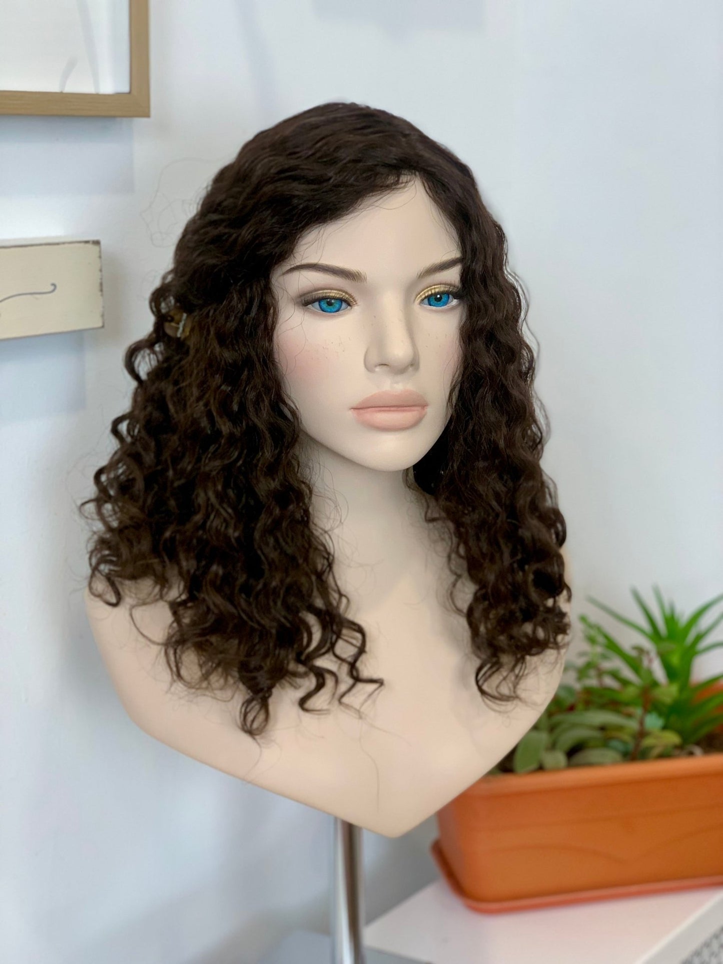 Nola 19" Silk Top Wig (S) - Wigs - Tousled Hair