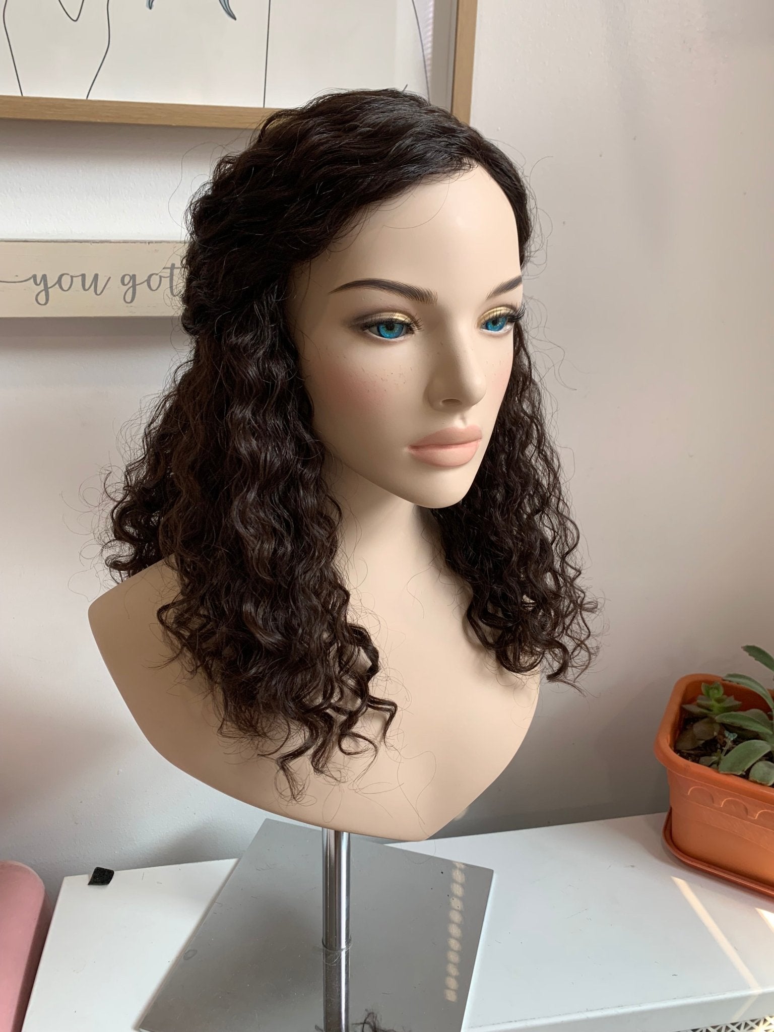 Nola 19" Silk Top Wig (S) - Wigs - Tousled Hair